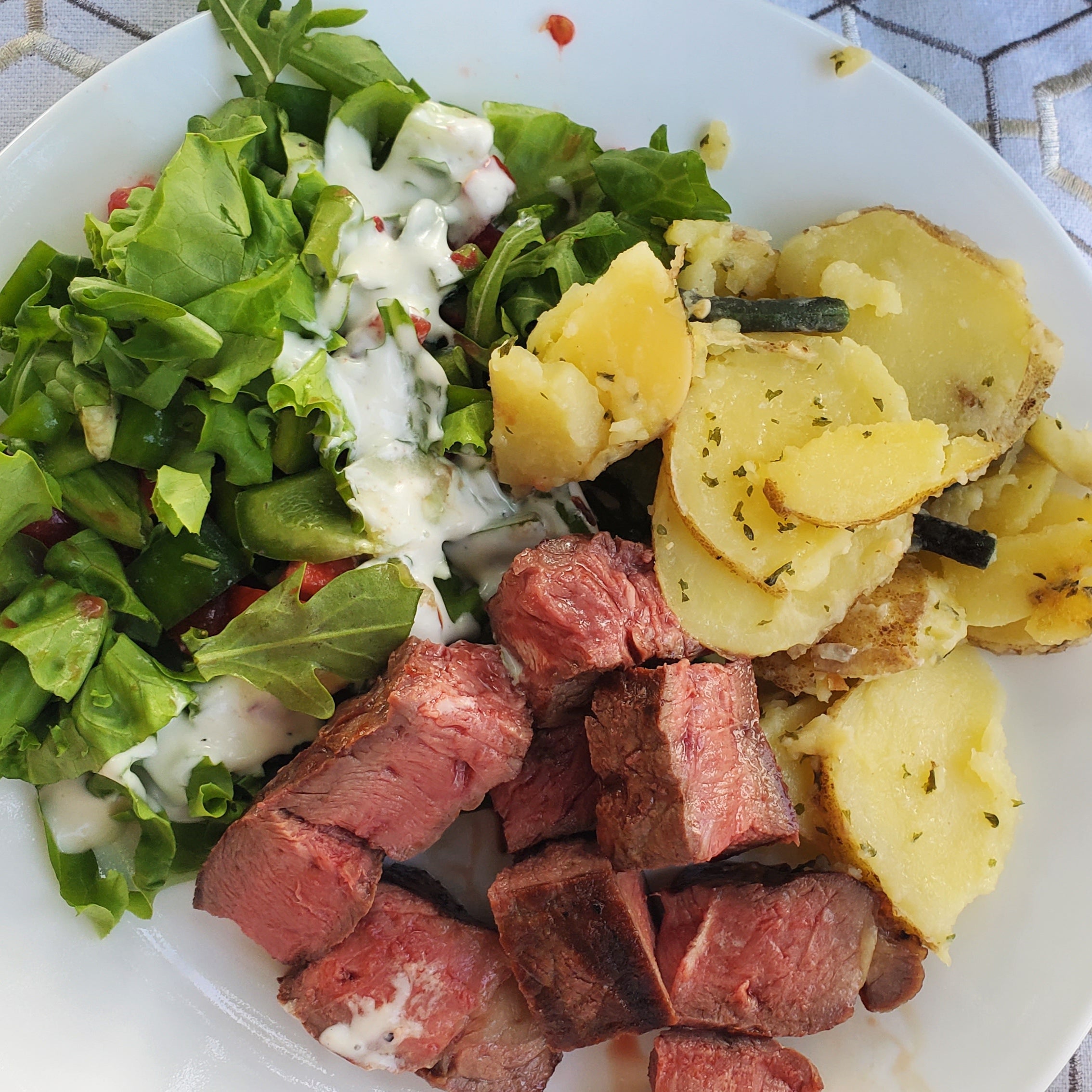 Long Farm Natural's 100 % grass fed Beef